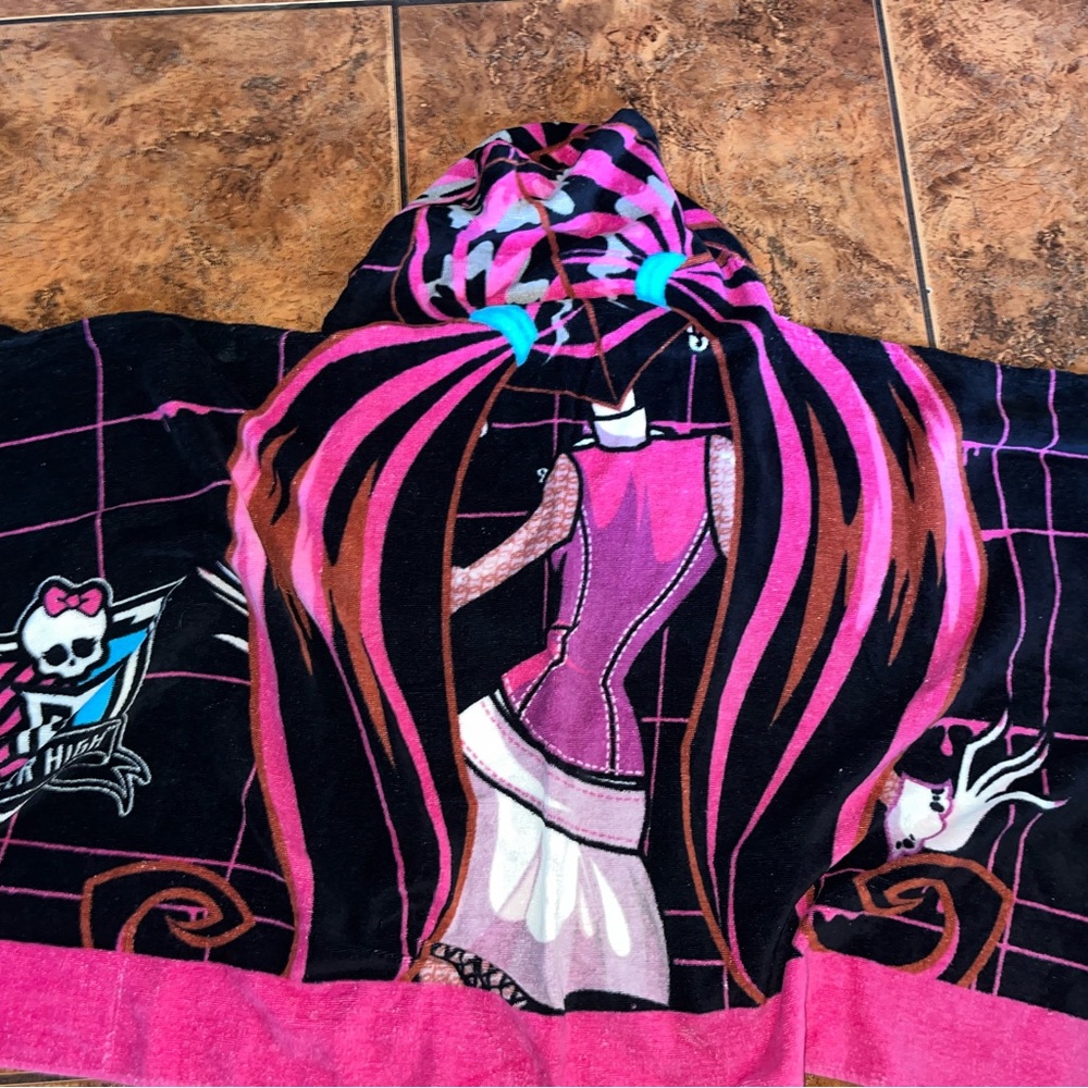 Monster High Hooded Beach Towel Child's Bath towel